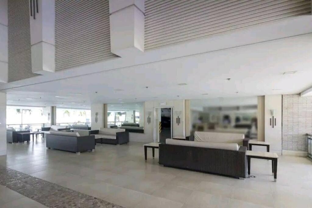 Cherolds Place Lovely 1 Bedroom Condo With Balcony Manila Eksteriør bilde