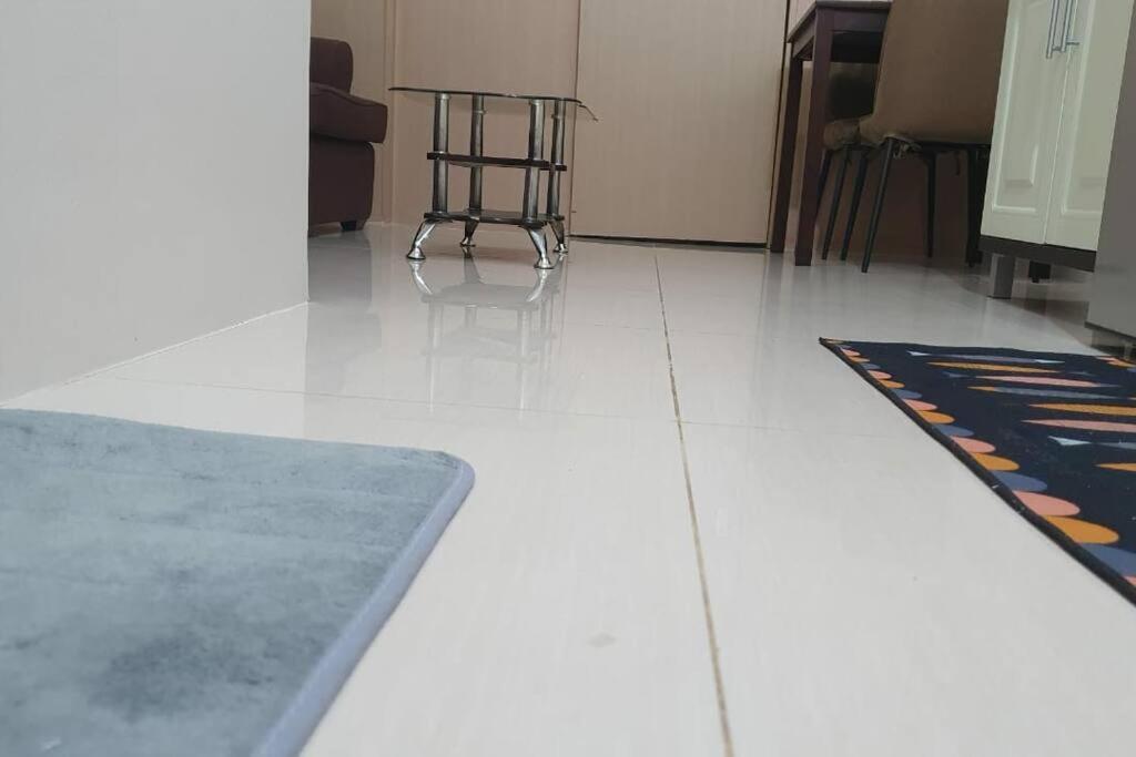 Cherolds Place Lovely 1 Bedroom Condo With Balcony Manila Eksteriør bilde